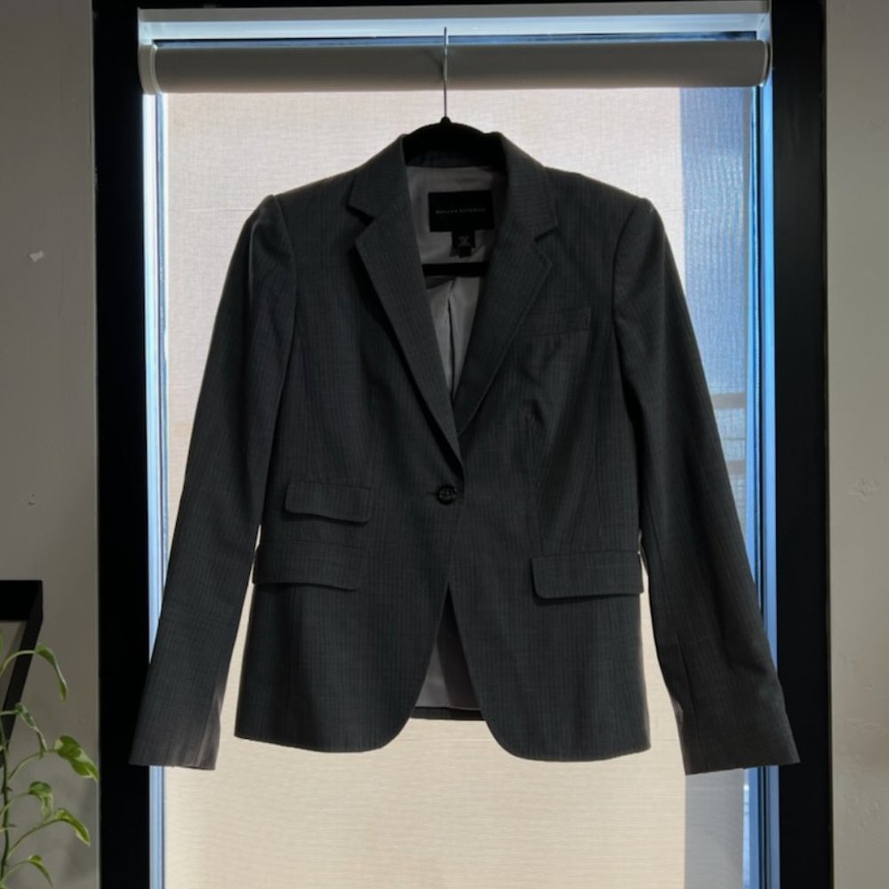 Banana Republic Gray Blazer